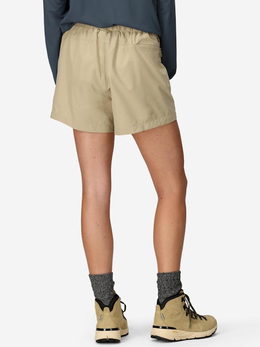 Women's AirExchange UPF 40 Shorts 4"