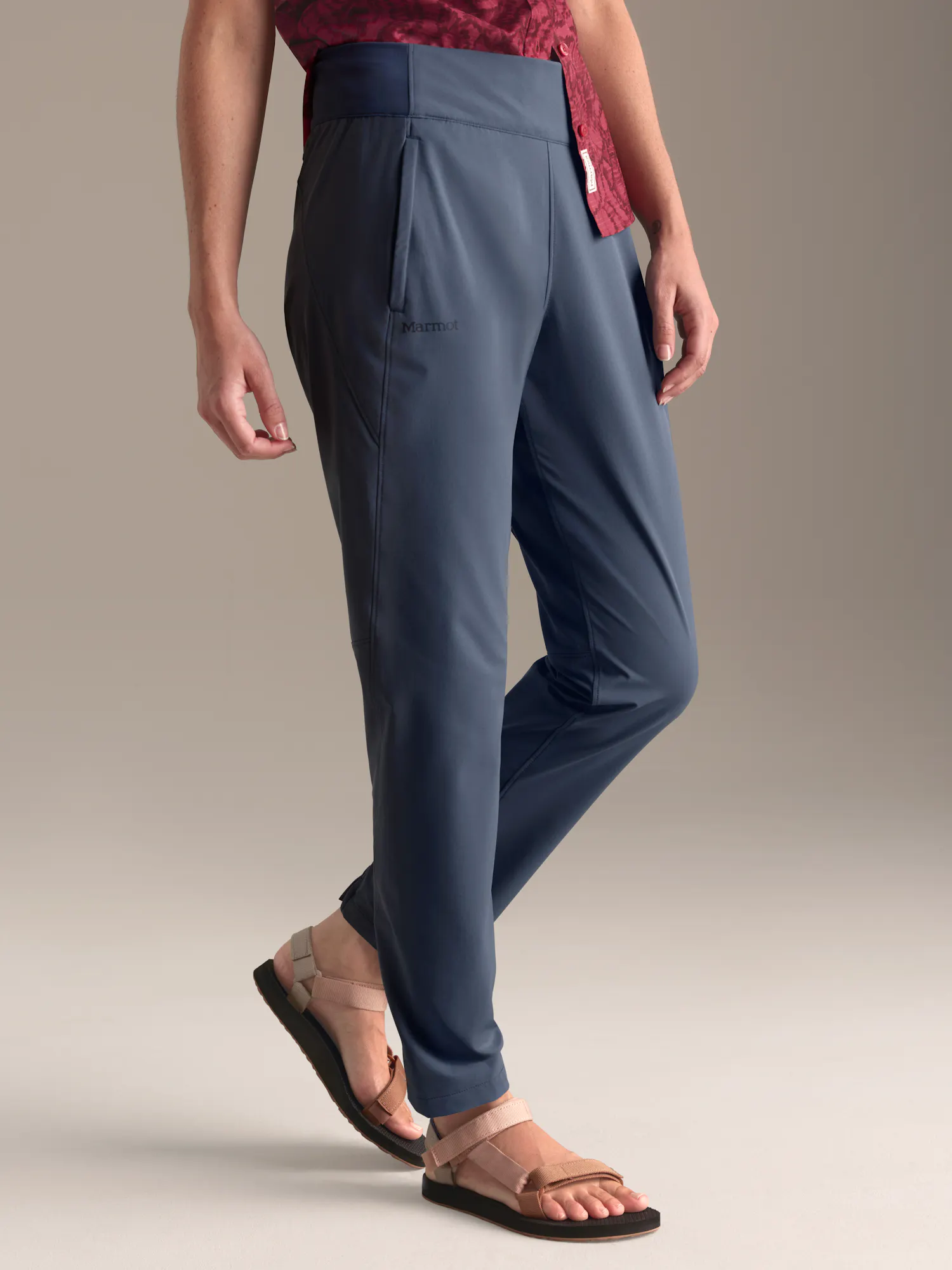 Marmot Women's AirExchange UPF 40 Hybrid Pants in Thunderhead