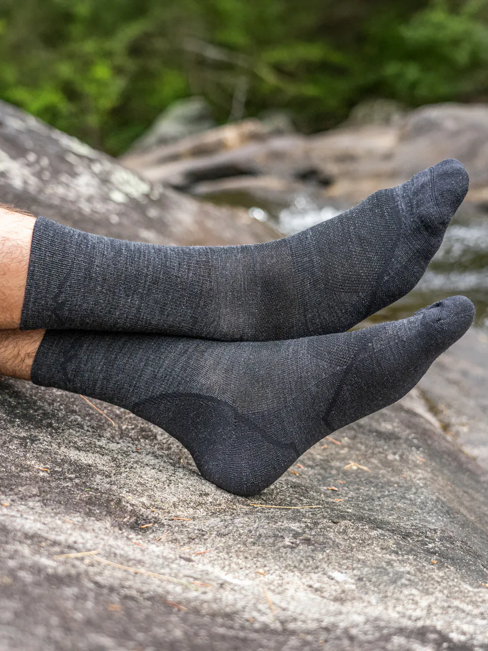 Light Hiker Micro Crew Lightweight with Cushion-Darn Tough Black