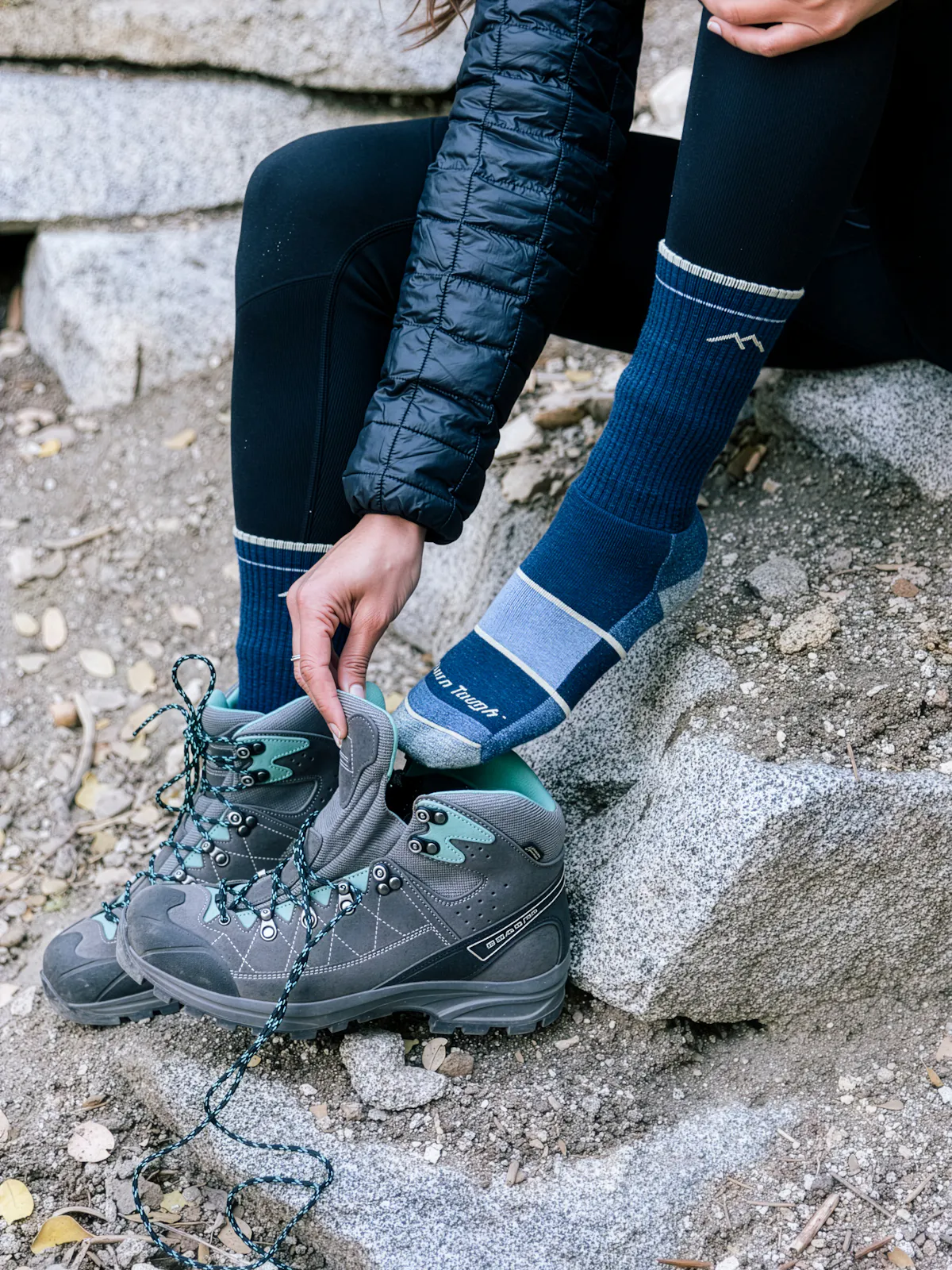 W Hiker Boot Midweight with Full Cushion-Darn Tough Eclipse