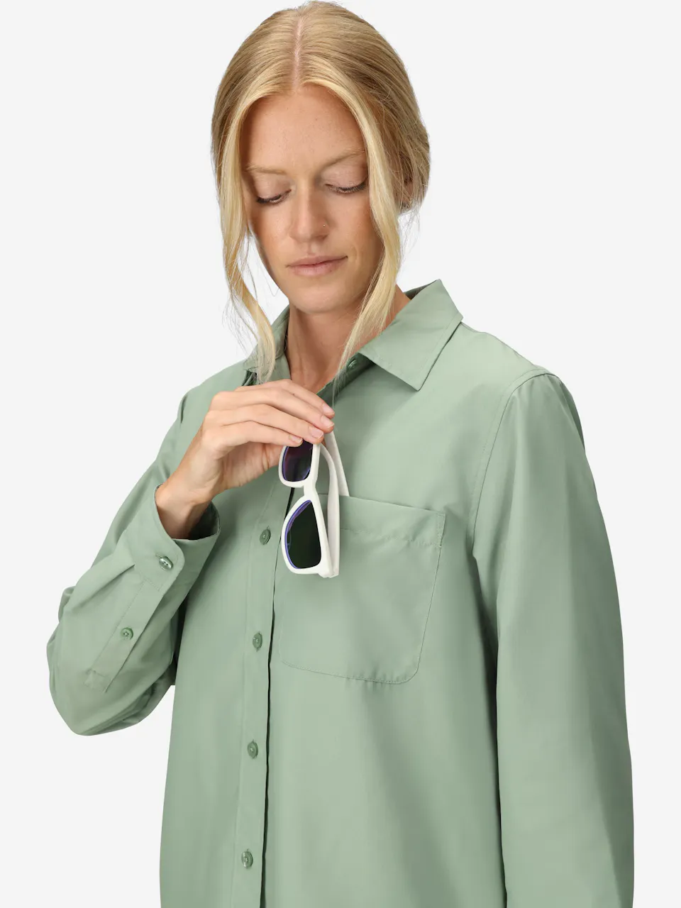 Wm's AirExchange UPF 40 LS Shirt