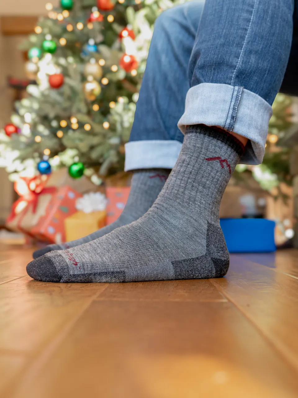 Hiker Micro Crew Midweight with Cushion-Darn Tough Charcoal