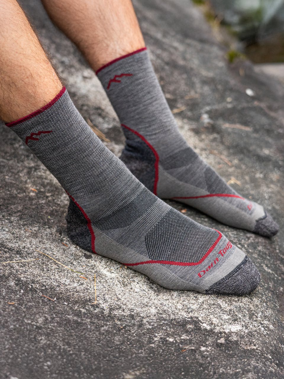 Darn Tough Men's Light Hiker Micro Crew Lightweight Hiking Socks