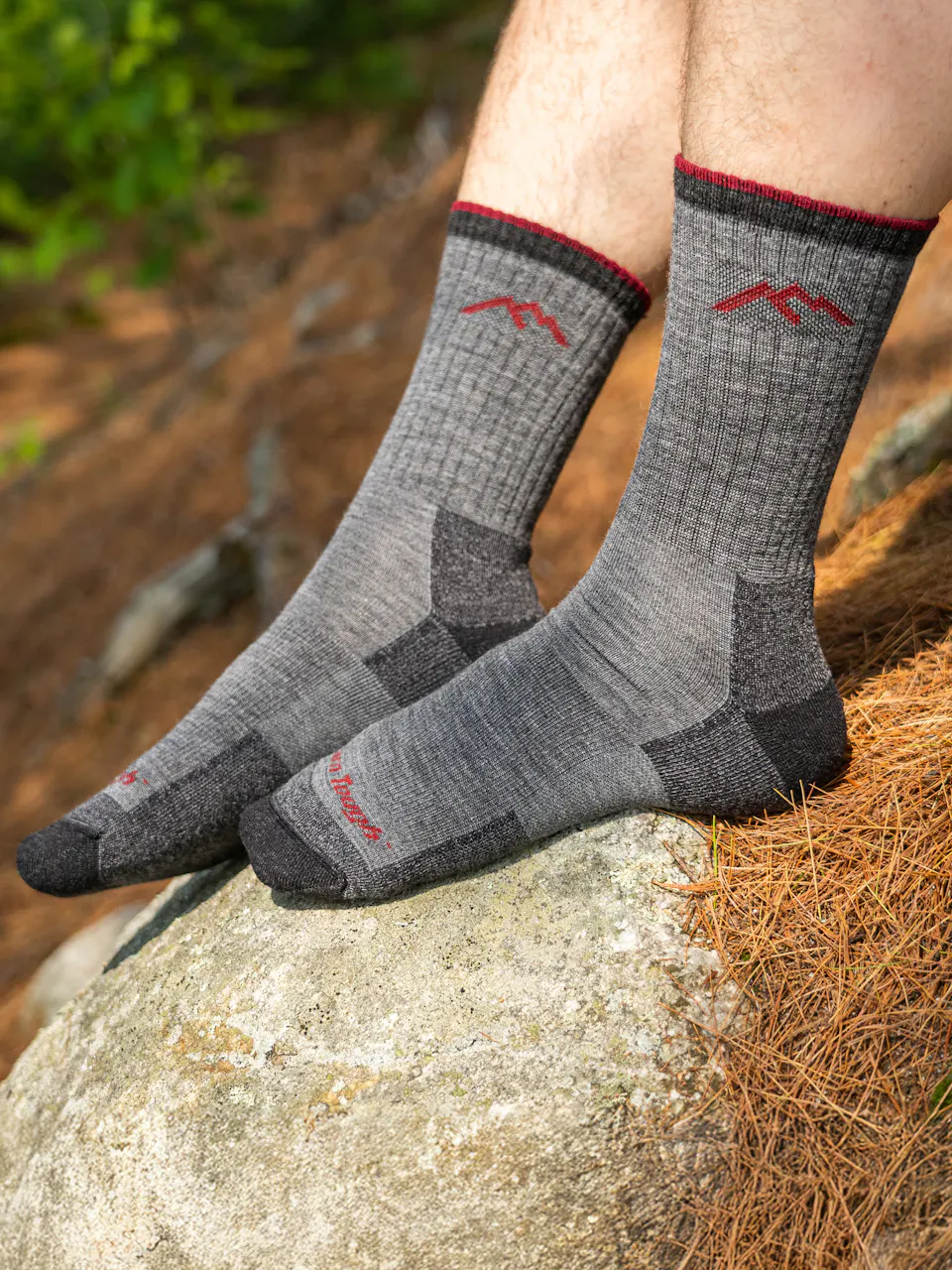 Hiker Micro Crew Midweight with Cushion-Darn Tough Charcoal