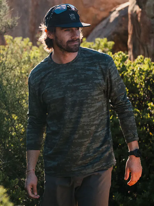 Men's AirExchange UPF 50 Long-Sleeve Crew